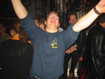 100-0093_IMG